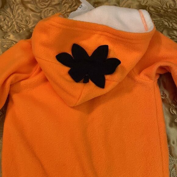 Pumpkin baby jumpsuit  - Picture 6 of 7